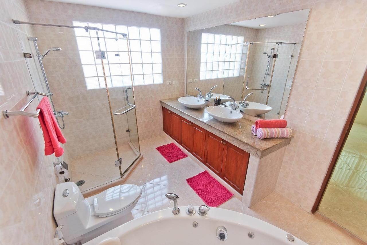 Butterfly Garden Boutique Residences Large Luxury Apts And Villas A Lifetsyle Destination By Neang, Everything You Need All Right Here 1-3 Bedrooms 110 To 190 Sq Mtrs, 2 Full Bathrooms, Rain Shower, Spa Bath, Bbq, Free Wifi, Staff 24-7, Close To Beac Паттая Екстер'єр фото